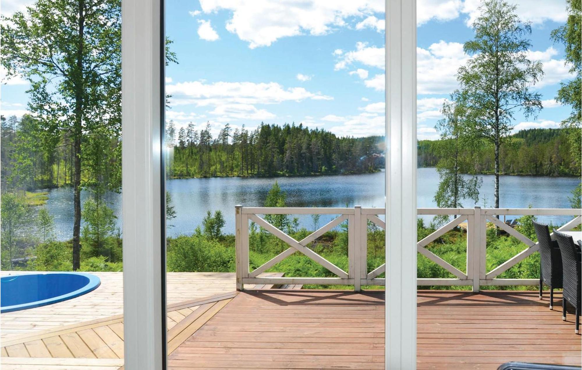 Nice Home In Sunne With Jacuzzi Alvsatern Esterno foto