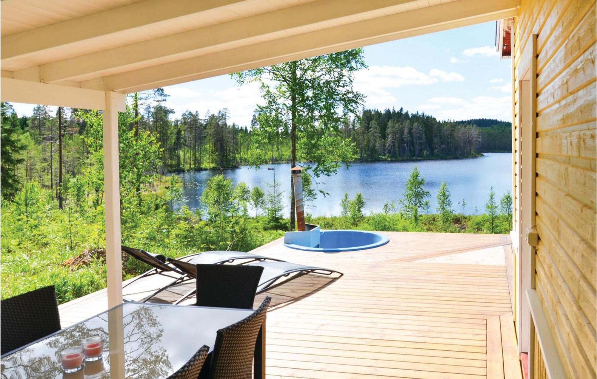 Nice Home In Sunne With Jacuzzi Alvsatern Esterno foto